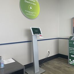 First time at a Quest. So far not bad. Kiosks are good. No one can beat BayCare (FL) tho. 020226 First time at a Quest. So far not bad. Kiosks are good. No one can beat BayCare (FL) tho. 020226