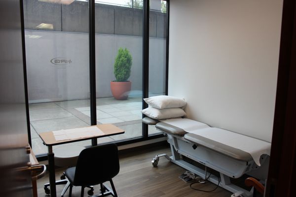 IRG Physical & Hand Therapy - South Lake Union