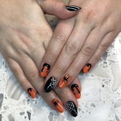 Manika's Nails