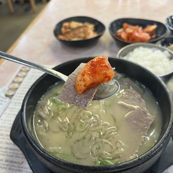 Wooga Sullungtang - IG: happyfoodietown - Korean Near Me - Gardena, California