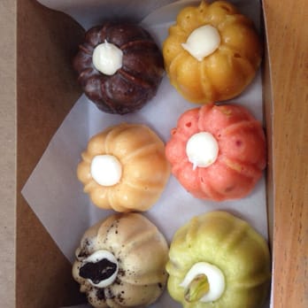 Bundts On Melrose - Too many flavors to list them all! - Desserts Near Me - Long Beach, California
