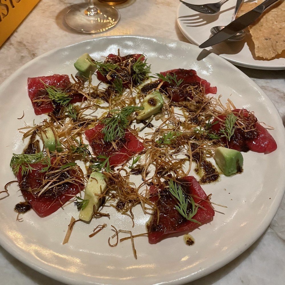 Este - Tuna - Seafood Near Me - Austin, Texas