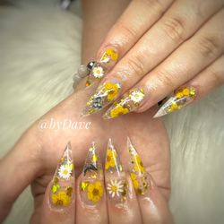 Creative Nail