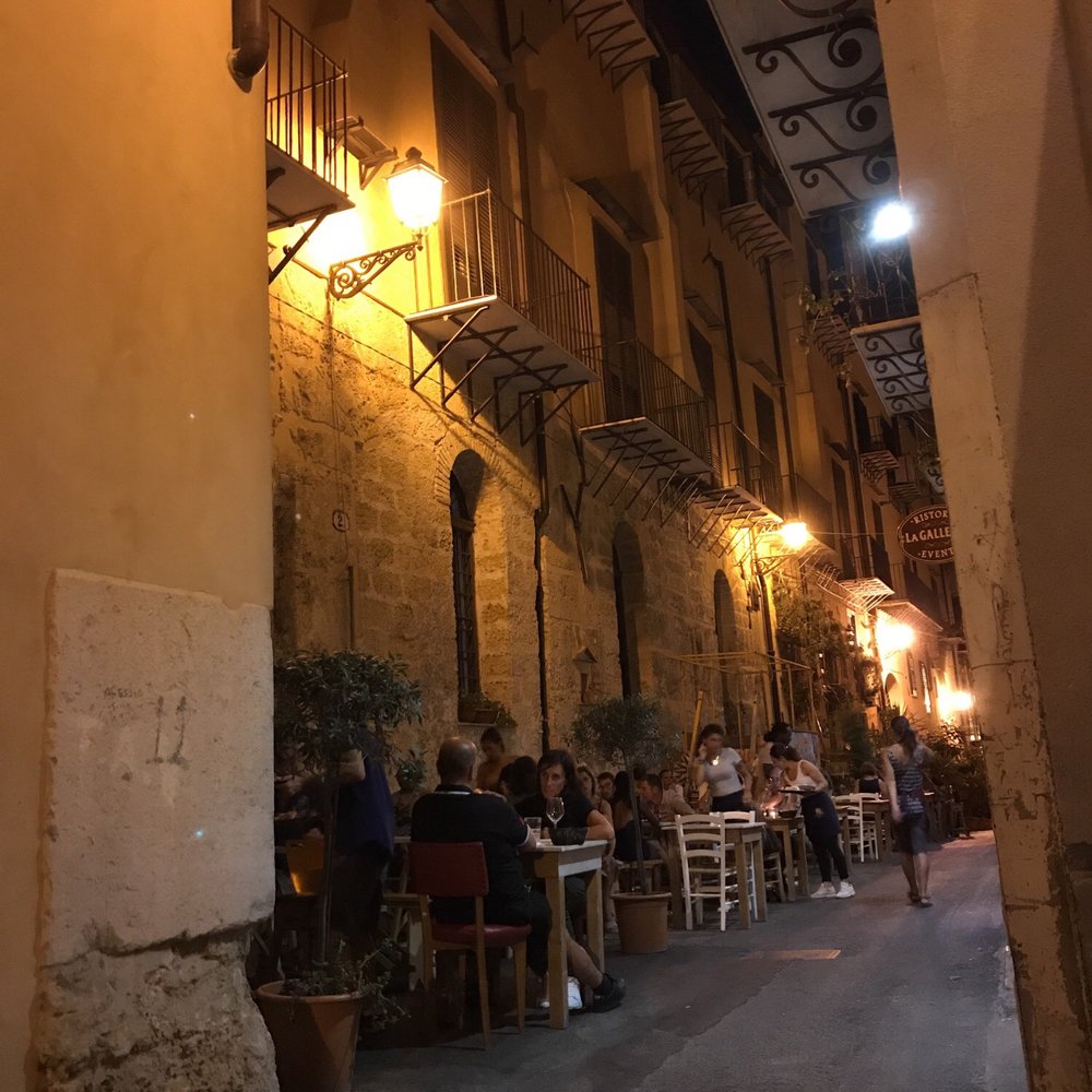 La Galleria - Mediterranean Near Me - Palermo, Pennsylvania