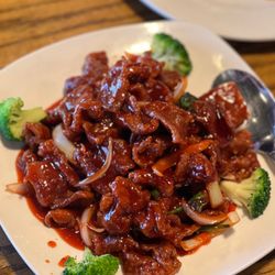 Dragon Treasure Chinese Restaurant - Mandarin beef