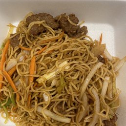 Beef yakisoba $10