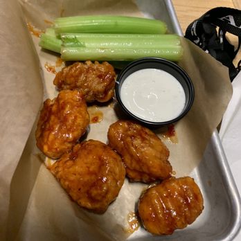 Buffalo Wild Wings - Snack jammin Jalapeño - Chicken Wings Near Me - Washington, Pennsylvania