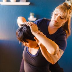 A Much Kneaded Massage - Stretch Therapy