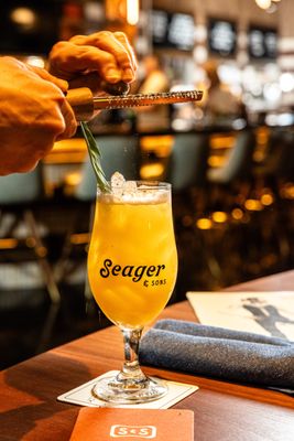 Seager & Sons by null