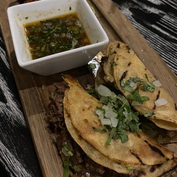Caicu Bar & Tapas - Birria tacos - Bars Near Me - Río Grande, Puerto Rico