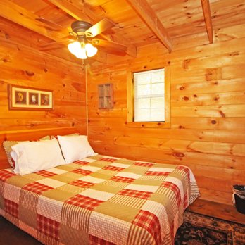 The Cabins at Copperhill - Cabin #4 Bedroom 2 Queen Bed - Vacation Rental Agents Near Me - Copperhill, Tennessee The Cabins at Copperhill - Cabin #4 Bedroom 2 Queen Bed - Vacation Rental Agents Near Me - Copperhill, Tennessee