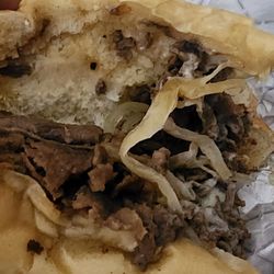Lennys Grill & Subs - Philly cheesesteak