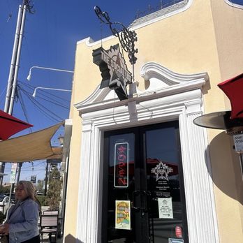 Dolores  - Outside - Cocktail Bars Near Me - Long Beach, California