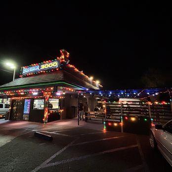 Burger 3000 - Burgers Near Me - Chatsworth, California
