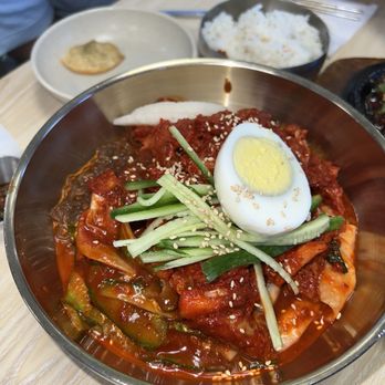 Mdk Noodles - Spicy Mixed Noodles with Raw Skate (Hweh Bibimguksu) - Korean Near Me - Anaheim, California