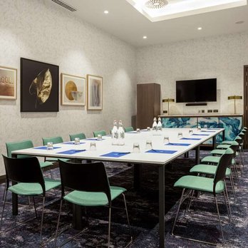 Hilton Aberdeen TECA - Meeting Room - Hotels Near Me - Stoneywood, ABE
