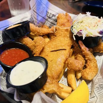 Bubba Gump Shrimp - Run Across America Sampler - Seafood Near Me - Long Beach, California