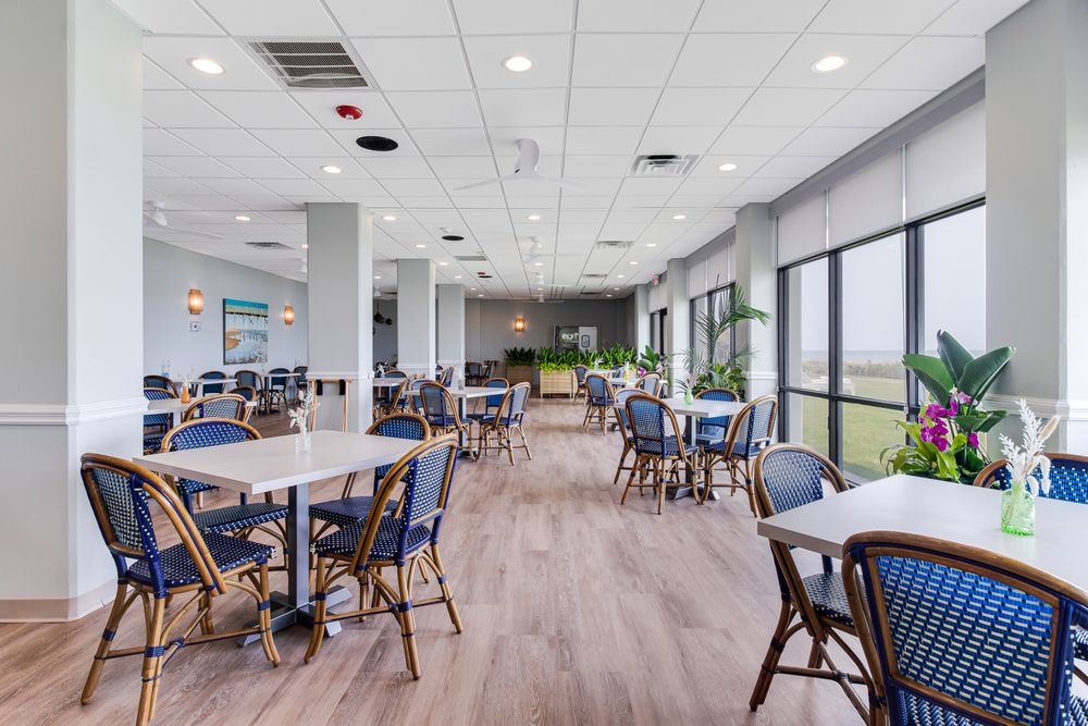 Crystal Coast Oceanfront Hotel