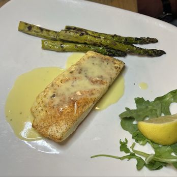 Beer & Fish Company - Halibut - Fish & Chips Near Me - Fargo, North Dakota Beer & Fish Company - Halibut - Fish & Chips Near Me - Fargo, North Dakota