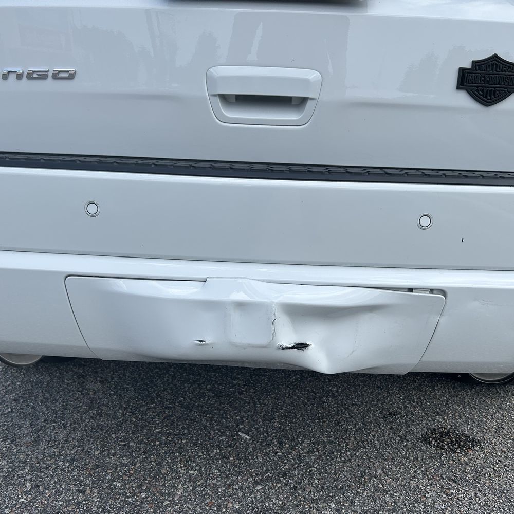 Rob's Auto Body - Damage to rear bumper and tow cover. - Body Shops Near Me - Conway, South Carolina