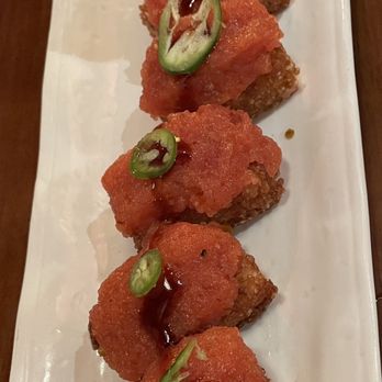 EAT'S SUSHI - CRISPY RICE WITH SPICY TUNA(2PCS) - Sushi Bars Near Me - Costa Mesa, California