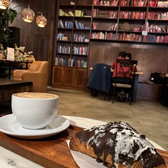 Chateau De Chantilly Cafe - Oreo croissant, Cafe Latte - Bakeries Near Me - Chantilly, Virginia Chateau De Chantilly Cafe - Oreo croissant, Cafe Latte - Bakeries Near Me - Chantilly, Virginia