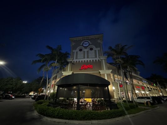Sergio's Restaurant by null