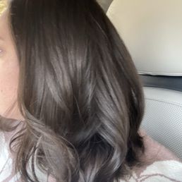 I walked in a frizzy mess and walked out with a smooth and bouncy blowout. Thanks Abel!