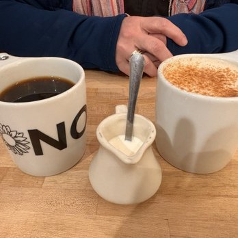 Sunflower Caffe - Coffee and a latte - Coffee & Tea Near Me - Sonoma, California Sunflower Caffe - Coffee and a latte - Coffee & Tea Near Me - Sonoma, California