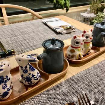 Jinzen - They have the cutest salt and pepper shakers at each table. - Asian Fusion Near Me - Clayton, Missouri
