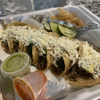 Oye Taquito - 6 Bistek - Food Trucks Near Me - Austin, Texas