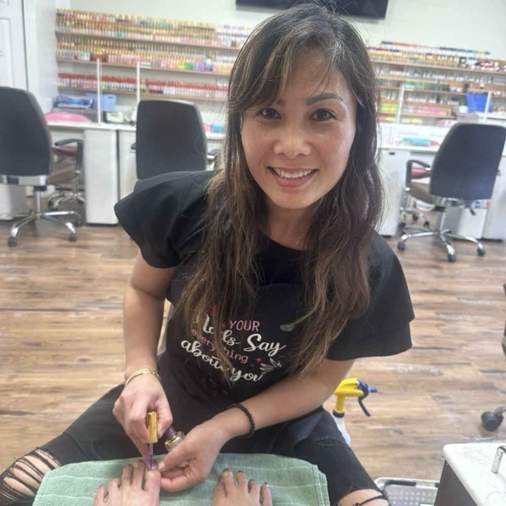 Hong  from Mina nails salon