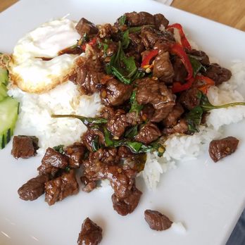 Lotus & Light - Filet Mignon Basil Chili - stir-fried basil, chili and filet mignon over rice, topped with a fried egg (spicy!) - Vietnamese Near Me - Burbank, California