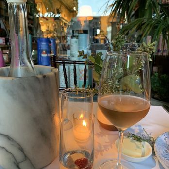 Julienne - Wines at the table - New American Near Me - San Marino, California