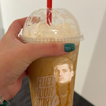 Black Rock Coffee Bar - Blended Caramel Blondie - Coffee & Tea Near Me - Mesa, Arizona