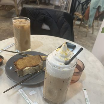 Hungry Llama - Olive Oil Cake Slice Iced Whipped Honey Latte - Coffee & Tea Near Me - New York, New York