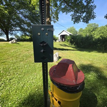Thom Reed - UFO Monument Park - Doggie waste bags and a trash bin near parking - Museums Near Me - Sheffield, Massachusetts Thom Reed - UFO Monument Park - Doggie waste bags and a trash bin near parking - Museums Near Me - Sheffield, Massachusetts