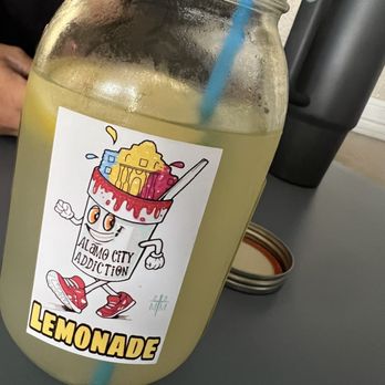 Everybody Loves Raymonds - Fresh lemonade - Shaved Ice Near Me - San Antonio, Texas