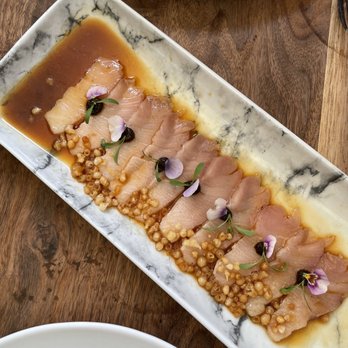 Blanco Colima - Hamachi Crudo - International Near Me - México, D.F., DIF Blanco Colima - Hamachi Crudo - International Near Me - México, D.F., DIF