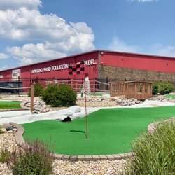 Pheasant Lanes Family Fun Center & Kegler's Pub