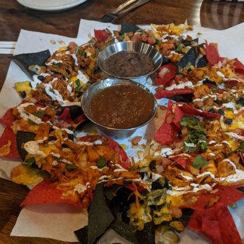 Carolina Brewery - Nachos with chicken - Brewpubs Near Me - Pittsboro, North Carolina Carolina Brewery - Nachos with chicken - Brewpubs Near Me - Pittsboro, North Carolina