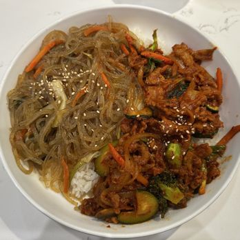 Matna 1631 - Spicy pork - Korean Near Me - Ventura, California