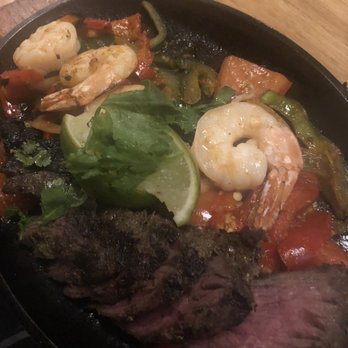 Playa Mesa - Surf and turf fajitas - Mexican Near Me - Costa Mesa, California Playa Mesa - Surf and turf fajitas - Mexican Near Me - Costa Mesa, California
