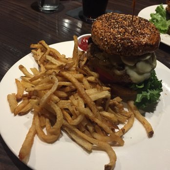 Local Goat - Billy Burger - $12.50 - New American Near Me - Pigeon Forge, Tennessee