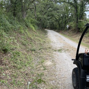 Cupit & Co - Lawn Services Near Me - Boyd, Texas