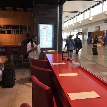 Mezza Mediterranean Grille - Detroit airport food outlet - Mediterranean Near Me - Detroit, Michigan