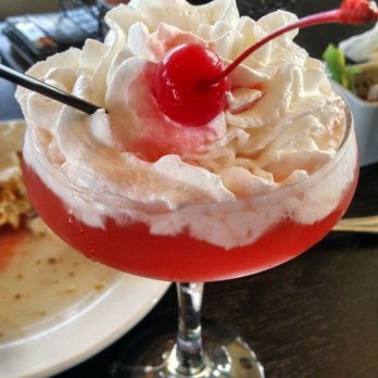 Lures Restaurant and Bar - Wedding cake martini - Bars Near Me - Kendall, New York