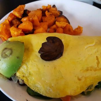 Sleepy Bee Cafe - Oakley - Breakfast & Brunch Near Me - Cincinnati, Ohio