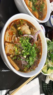 Thuy Nguyen Cafe by null