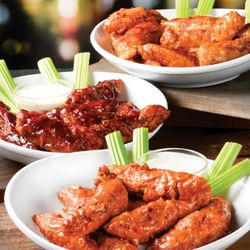 Miller's Ale House - A plate of our world famous Zingers®